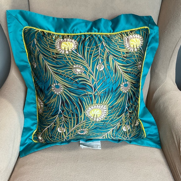 Liberty of London for Target 2010 Peacock Feathers Throw Pillows - Picture 3 of 14